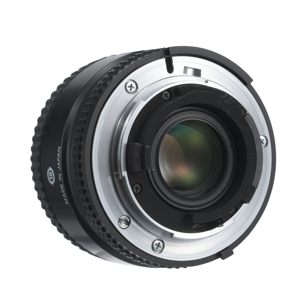 nikon wide angle with big aperture nikon wide angle with big aperture