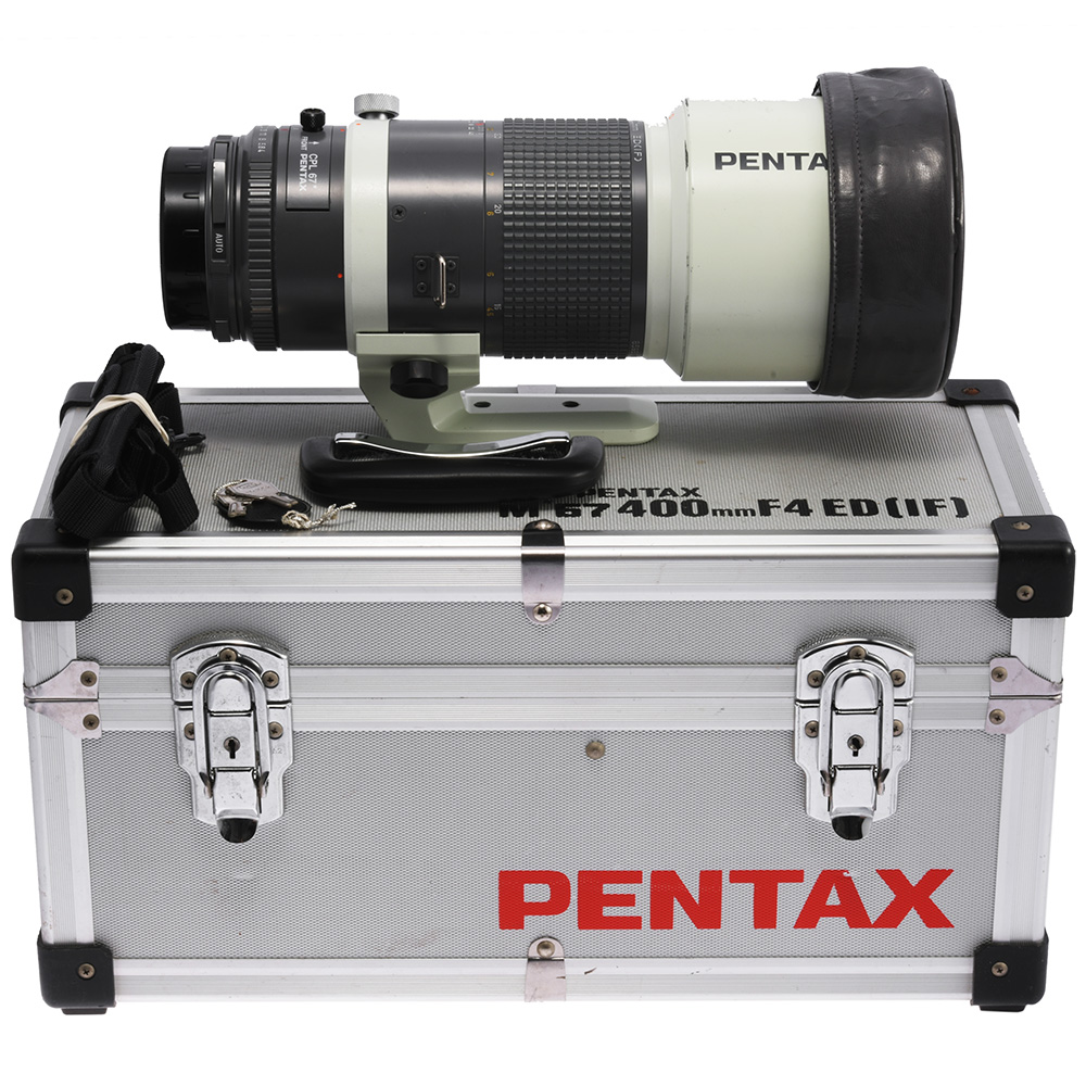 ペンタックス　PENTAX 67 John Sypal：Tokyo Film Camera Style [Pentax 67]：Photo