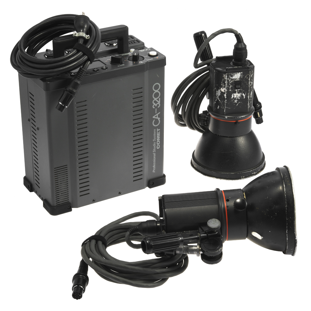 COMET CA-3200 + CA32H LAMP HEAD FLASH STROBE GENERATOR POWER PACK